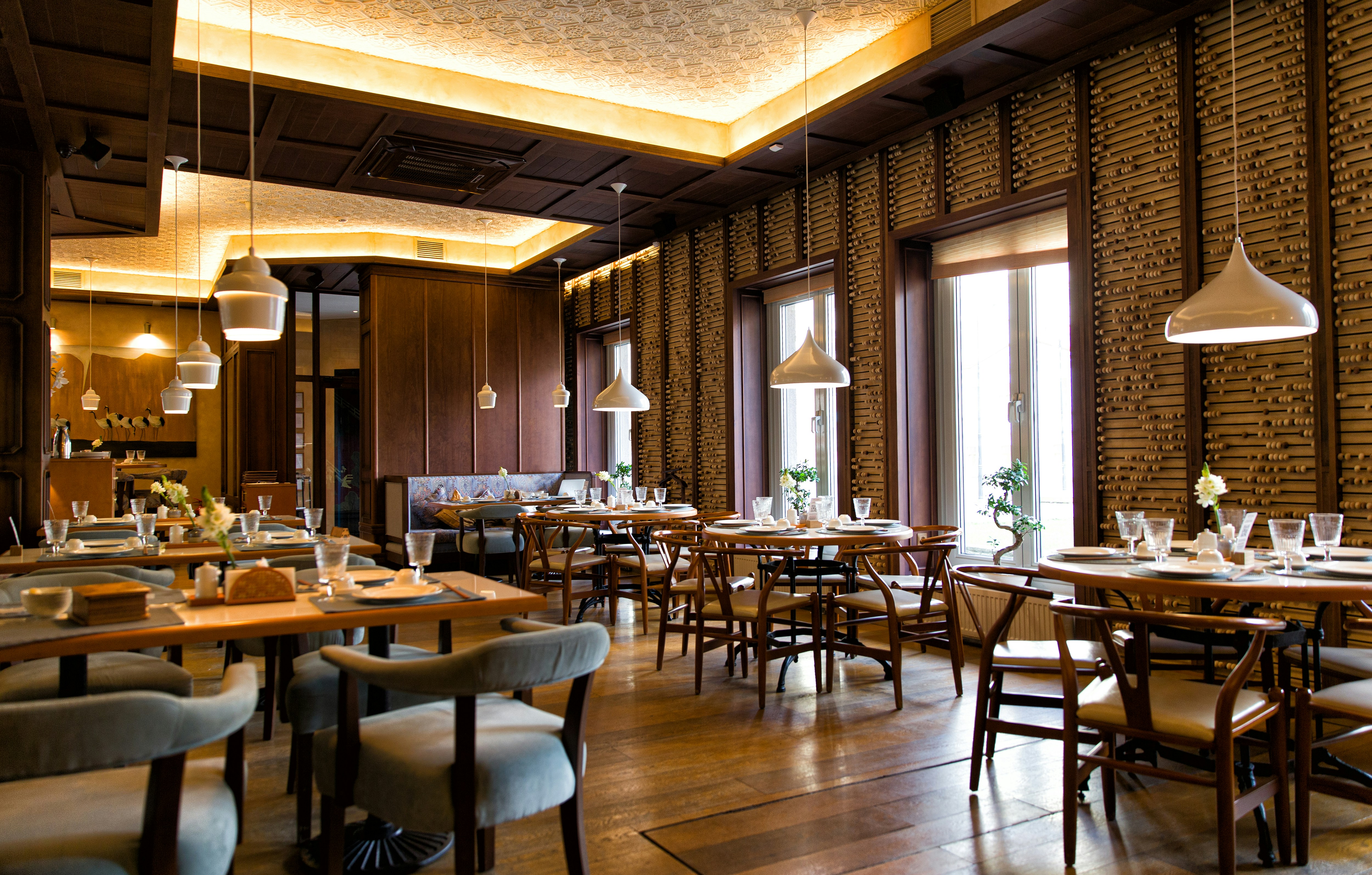 restaurant setting